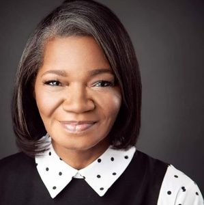 Meet your Posher, Edna